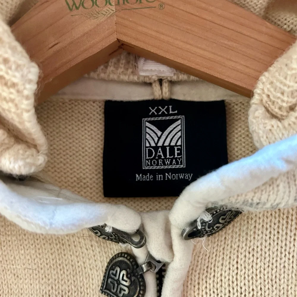Dale Of Norway Women's Cardigan with Removable Fox Trimmed Hood - Picture 2 of 10